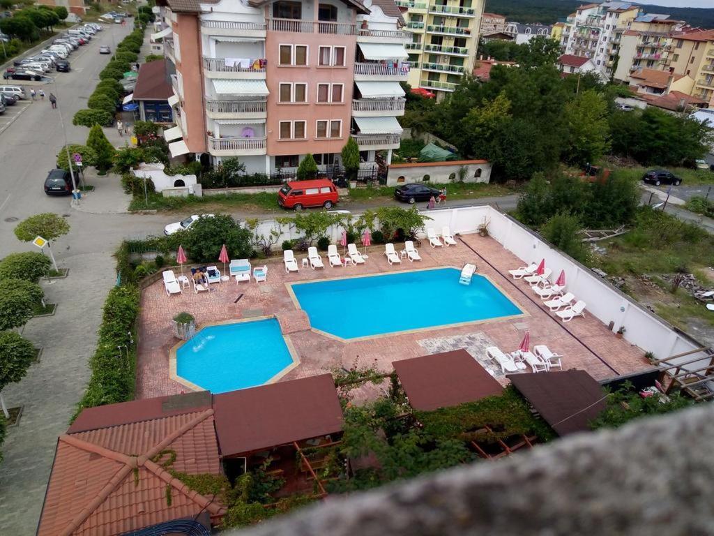Alba Family Club Hotel プリモルスコ エクステリア 写真